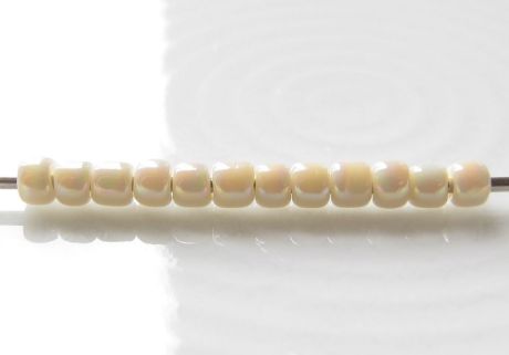 Picture of Japanese seed bead, round, size 11/0, Toho, opaque, light cream white, rainbow